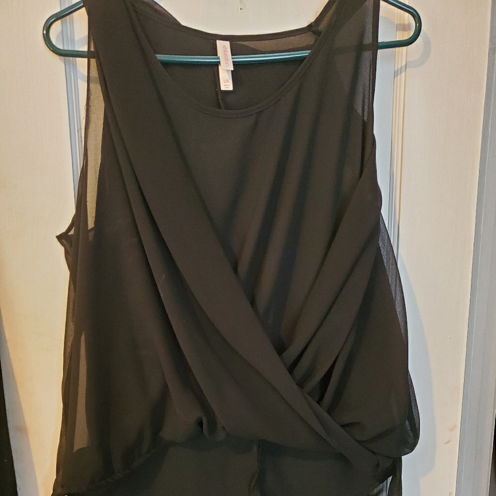 Flowy black blouse with tail